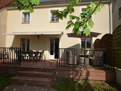 For sale Sainte-genevieve-des-bois 8 rooms 143 m2 Essonne (91700) photo 0