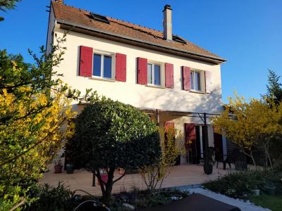 For sale Brunoy 8 rooms 143 m2 Essonne (91800) photo 0
