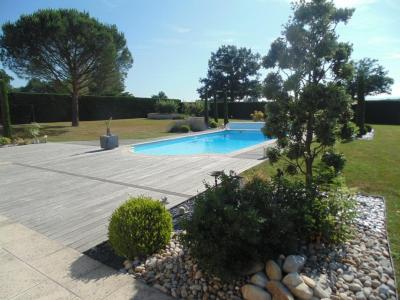 For sale TRS CALME 6 rooms 192 m2 Ain (01320) photo 1