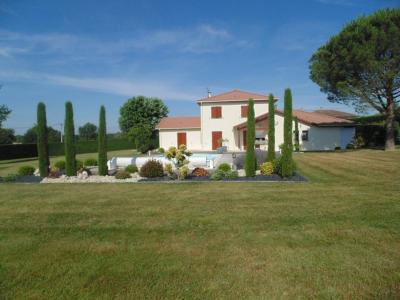 For sale TRS CALME 6 rooms 192 m2 Ain (01320) photo 2