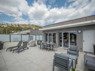 For sale 4 rooms 86 m2 Bouches du Rhone (13720) photo 1