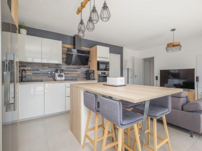 For sale 4 rooms 86 m2 Bouches du Rhone (13720) photo 4