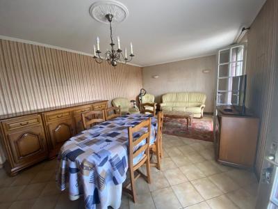 For sale Saintes 5 rooms 130 m2 Charente maritime (17100) photo 2
