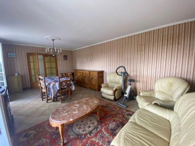 For sale Saintes 5 rooms 130 m2 Charente maritime (17100) photo 3
