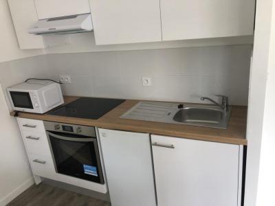 For rent Bordeaux 2 rooms 45 m2 Gironde (33000) photo 3