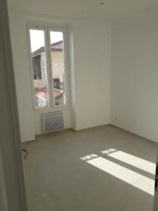 Louer Appartement 39 m2 Saint-laurent-du-var