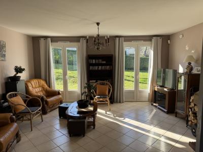 For sale RSIDENTIEL 4 rooms 78 m2 Lot et garonne (47700) photo 3