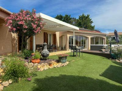 For sale 5 rooms 183 m2 Herault (34140) photo 0