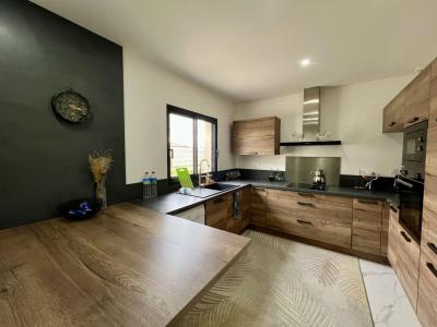 For sale QUARTIER RESIDENTIEL 6 rooms 140 m2 Herault (34490) photo 1