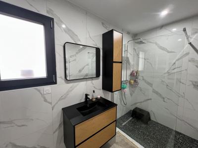 For sale QUARTIER RESIDENTIEL 6 rooms 140 m2 Herault (34490) photo 3