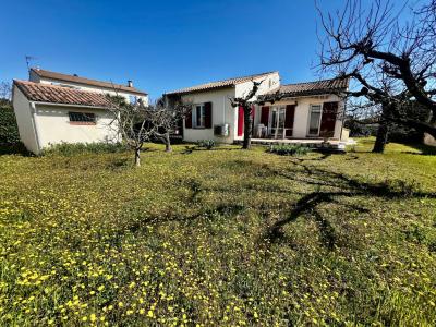 For sale Rsidentiel 109 m2 Gard (30800) photo 0