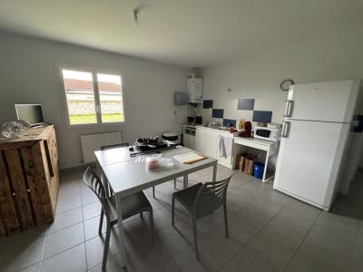 For sale CENTRE VILLE 2 rooms 107 m2 Ain (01540) photo 3