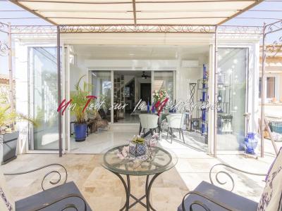 For sale Londe-les-maures 6 rooms 113 m2 Var (83250) photo 0