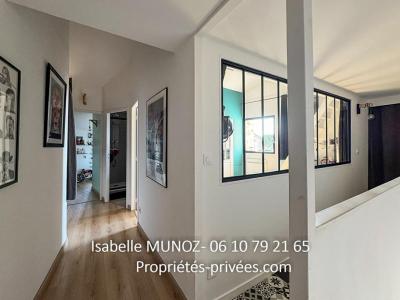 For sale Montpeyroux 5 rooms 107 m2 Puy de dome (63114) photo 2
