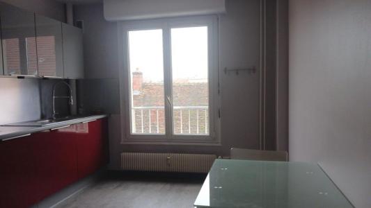 For sale Lons-le-saunier 4 rooms 75 m2 Jura (39000) photo 4