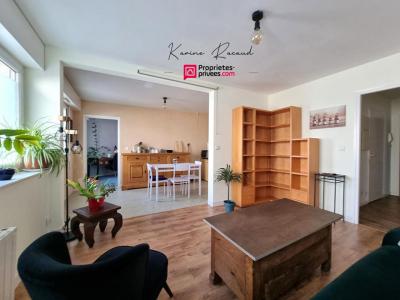 For sale Roche-sur-yon 2 rooms 47 m2 Vendee (85000) photo 1