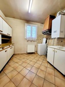 For sale Etampes 3 rooms 56 m2 Essonne (91150) photo 4