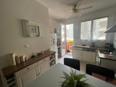 Louer Appartement Lyon-6eme-arrondissement 1519 euros