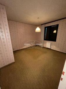 For sale Saint-martin-de-crau 5 rooms 145 m2 Bouches du Rhone (13310) photo 4