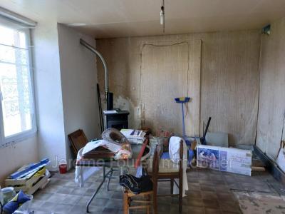 For sale Egletons 4 rooms 75 m2 Correze (19300) photo 2