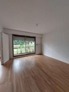 For rent Chatenay-malabry 4 rooms 81 m2 Hauts de Seine (92290) photo 1