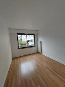For rent Chatenay-malabry 4 rooms 81 m2 Hauts de Seine (92290) photo 4