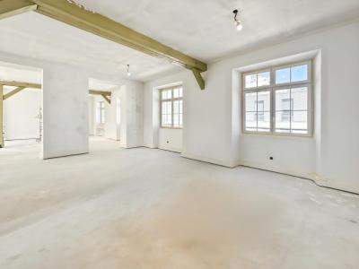 For rent Paris-11eme-arrondissement 199 m2 Paris (75011) photo 0