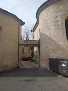 For rent Lapalud 3 rooms 67 m2 Vaucluse (84840) photo 0