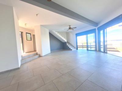 For rent Etang-sale 6 rooms 147 m2 Reunion (97427) photo 2