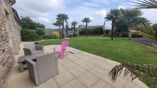 For sale PROCHE COMMERCES 10 rooms 174 m2 Cotes d'armor (22300) photo 1