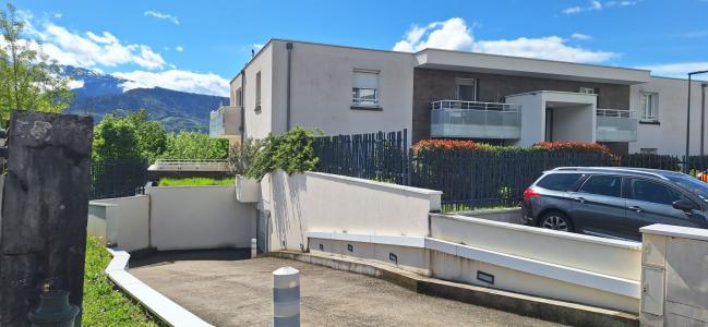 For sale 1 room 25 m2 Isere (38240) photo 0