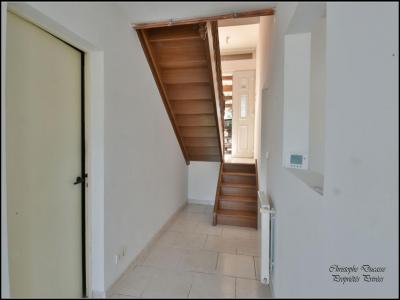 For sale Mourenx 4 rooms 75 m2 Pyrenees atlantiques (64150) photo 2