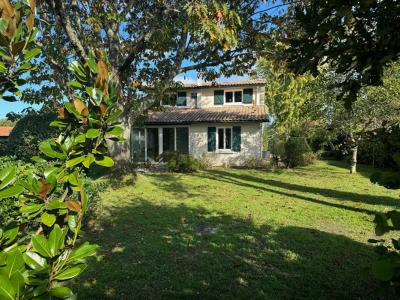 For sale Salles 8 rooms 212 m2 Gironde (33770) photo 0