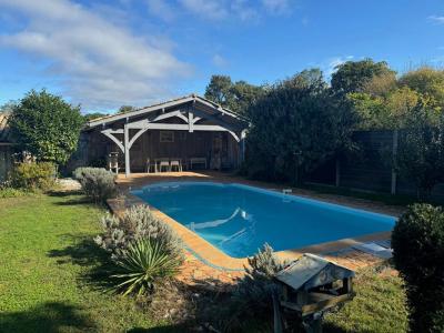 For sale Salles 8 rooms 212 m2 Gironde (33770) photo 1