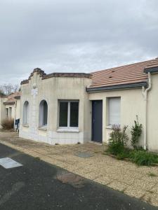 For rent Reuilly 1 room 35 m2 Indre (36260) photo 0