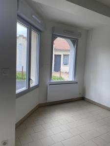 For rent Reuilly 1 room 35 m2 Indre (36260) photo 4