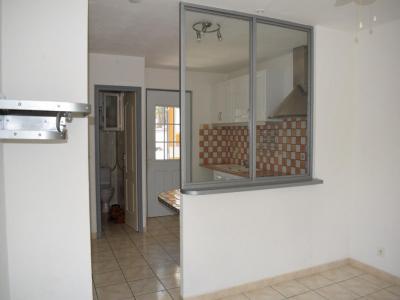 For rent Narbonne 1 room 25 m2 Aude (11100) photo 4