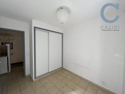 Louer Appartement Clarensac Gard