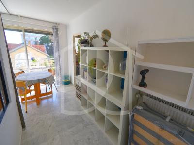 For sale Golfe-juan 1 room 31 m2 Alpes Maritimes (06220) photo 4