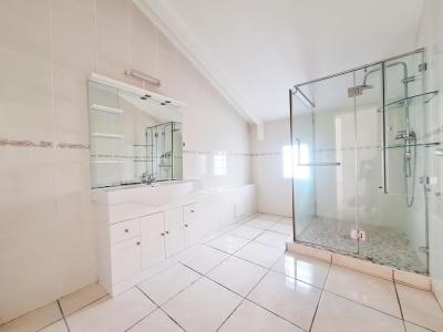 For rent Saint-paul 3 rooms 118 m2 Reunion (97460) photo 3