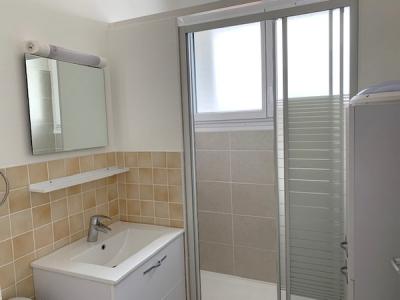 For rent Chamalieres 1 room 29 m2 Puy de dome (63400) photo 4