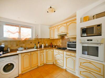 For sale Codolet 5 rooms 183 m2 Gard (30200) photo 4