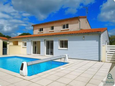 For sale Charroux 7 rooms 156 m2 Vienne (86250) photo 0