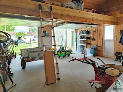 For sale Charroux 7 rooms 156 m2 Vienne (86250) photo 2