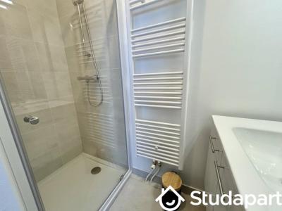 For rent Compiegne 1 room 10 m2 Oise (60200) photo 2