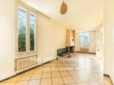 For sale Luynes 4 rooms 100 m2 Bouches du Rhone (13080) photo 3
