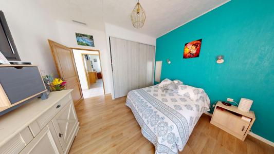 For sale 5MIN DU CENTRE A PIEDS 3 rooms 75 m2 Herault (34110) photo 4