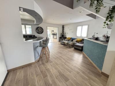 For sale CALME 5 rooms 193 m2 Ain (01190) photo 1