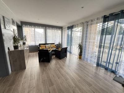 For sale CALME 5 rooms 193 m2 Ain (01190) photo 3
