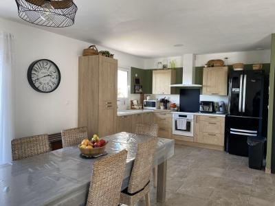 For sale QUARTIER CALME 4 rooms 90 m2 Herault (34140) photo 1